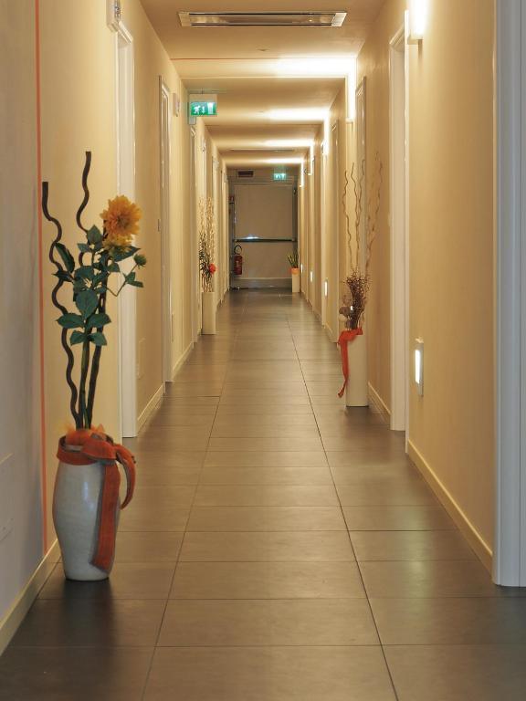 Hotel Cluentum Толентино Экстерьер фото